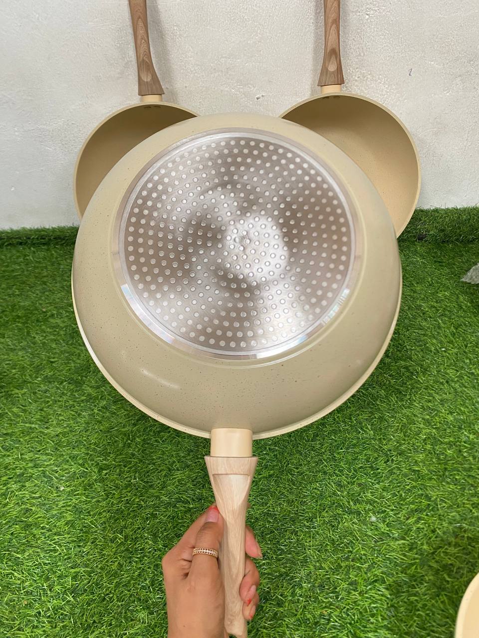 ខ្ទះឆា ចៀនមិនជាប់ 20cm 2442