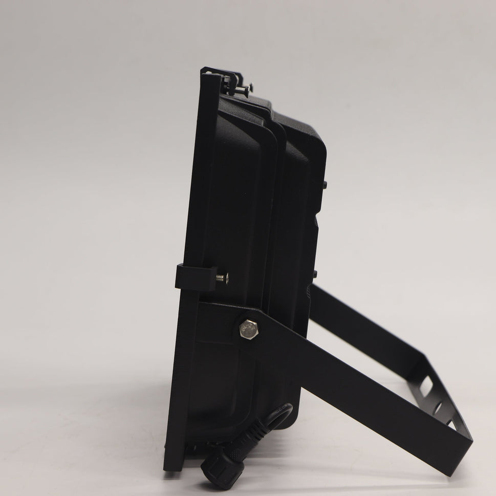 អំពូលសូឡាម៉ាក ESU Solar Flood Lights OSKA-100, 100W ពណ៌ស