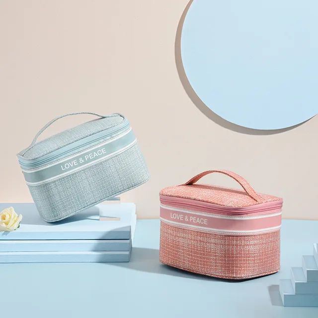 កាបូបដាក់គ្រឿង Makeup Bag RH243