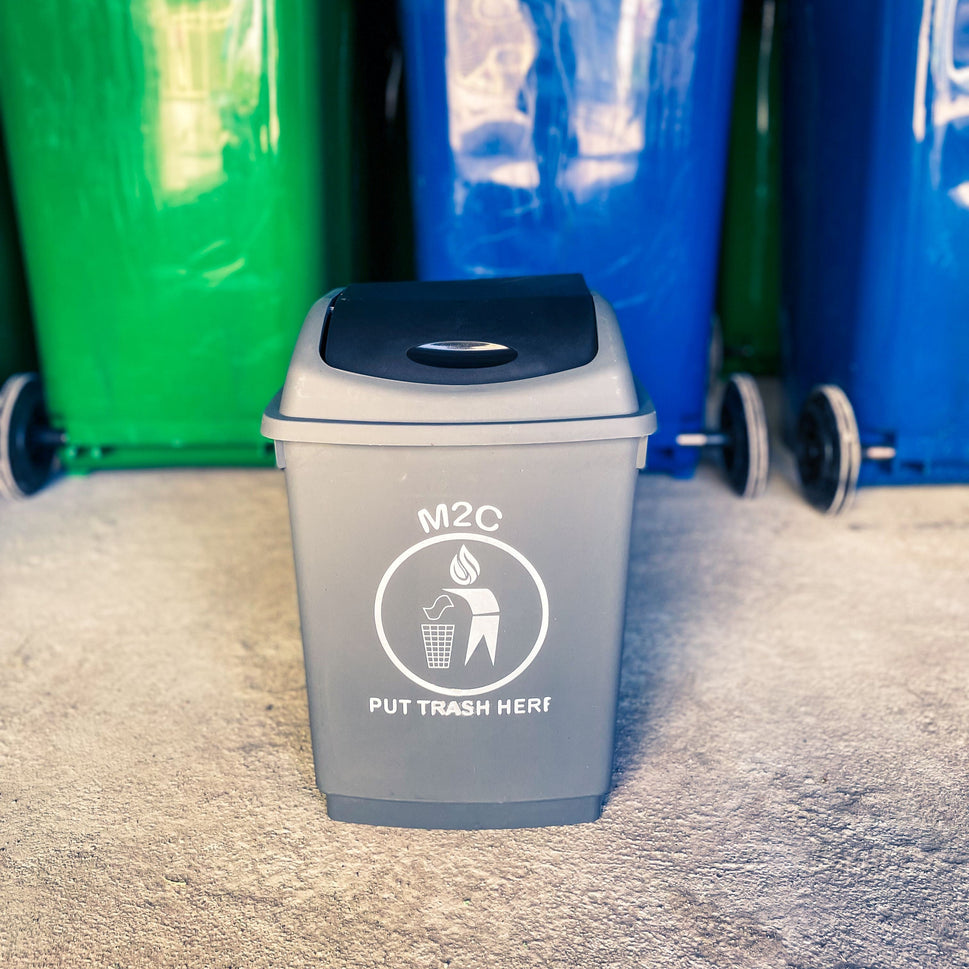 ធុងសំរាម M2C Waste Bin 15L