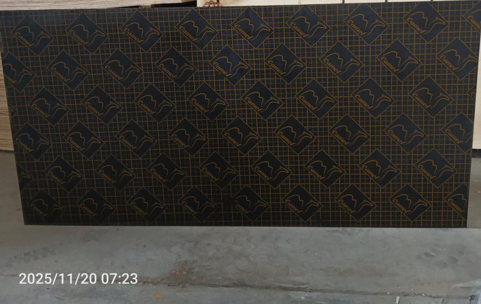 ក្ដារហ្វីមខ្មៅអូដ្ឋ Board 1220*2440*18mm FJ