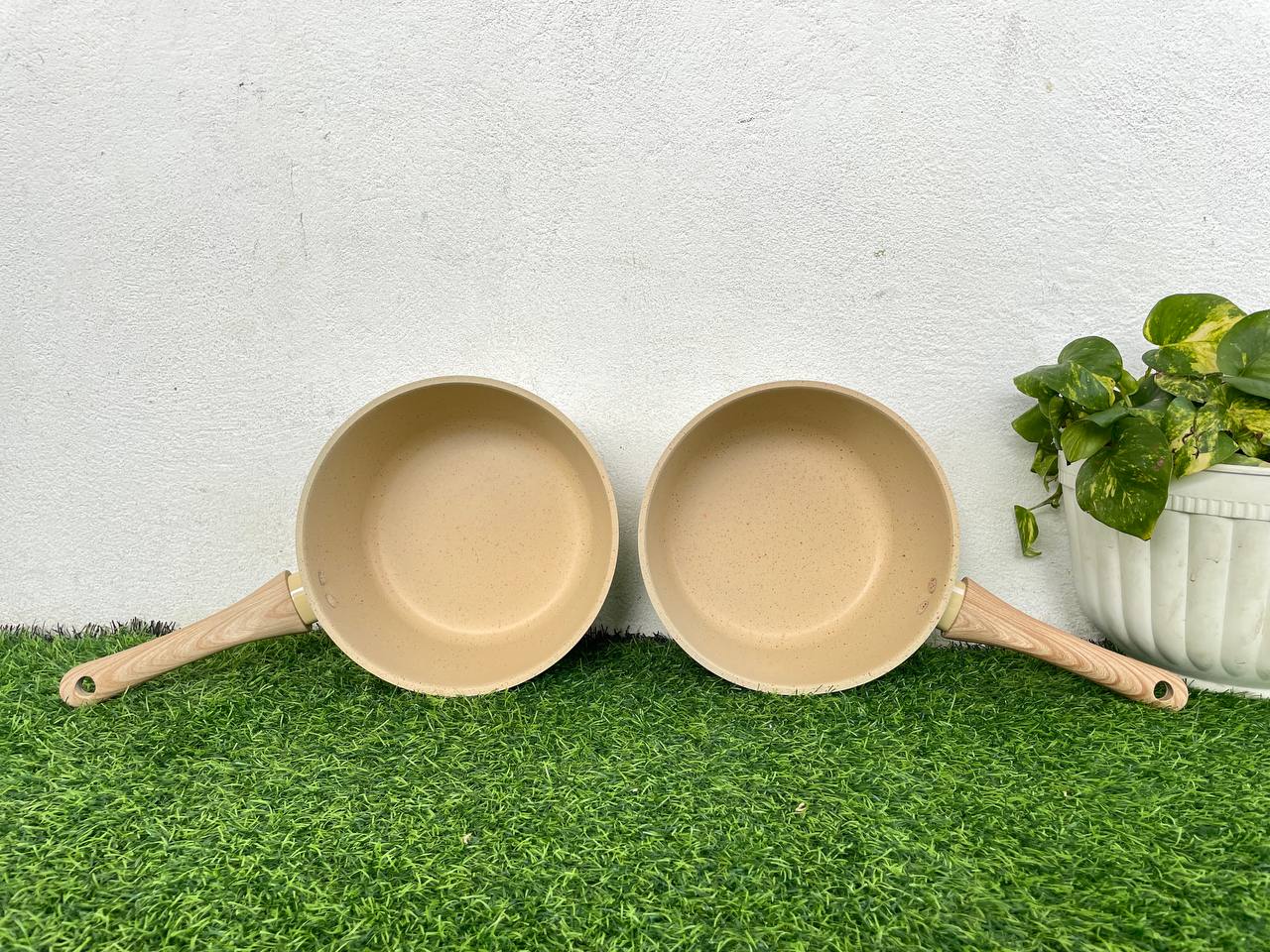 ខ្ទះឆា ចៀនមិនជាប់ 20cm 2442